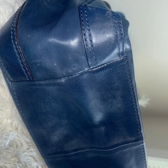 Michael Kors Navy Blue Leather Tote Bag - Picture 7 of 10